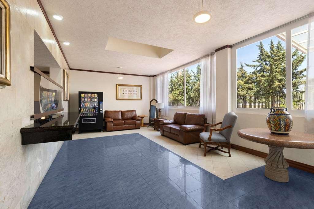 Hotel Howard Johnson By Wyndham Toluca